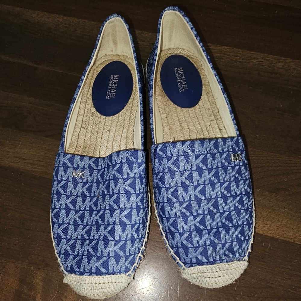 Michael kors shoes blue flats size 8